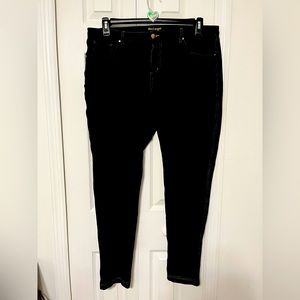 Skinny, stretchy plus size jeans by Like an Angel size 2X